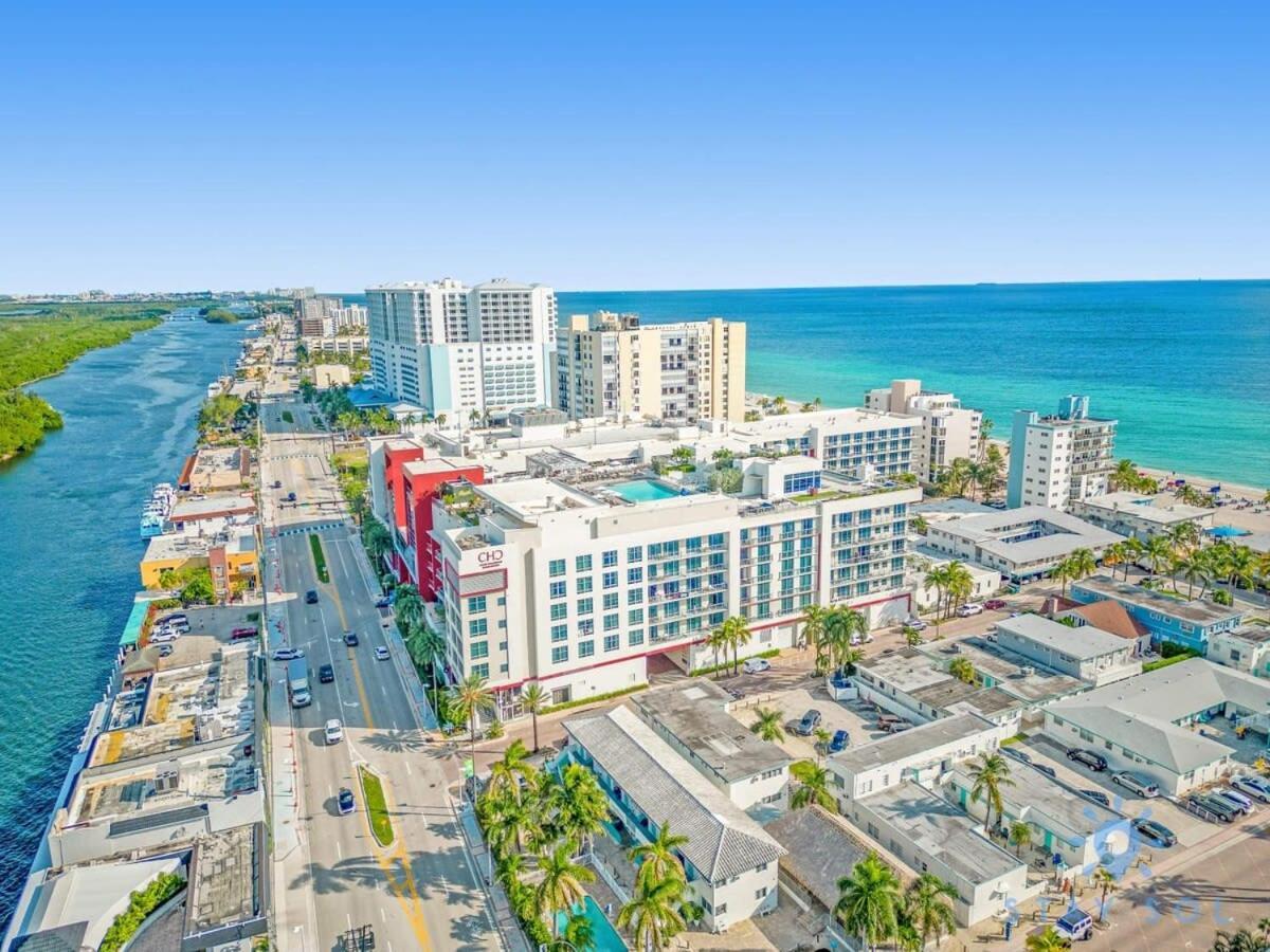 Hollywood Beach Broad-Walk - Pool - Gym & Hot Tub Екстер'єр фото